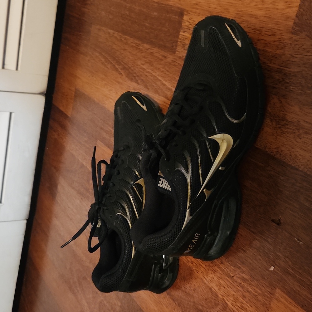 Nike Torch 4